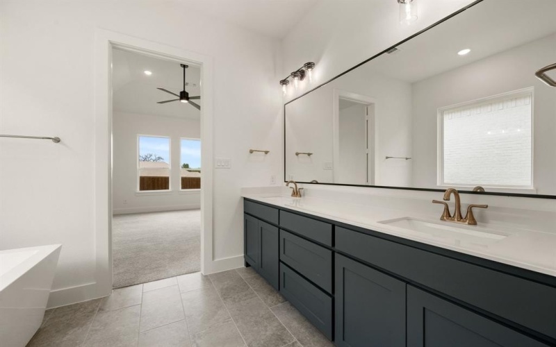 121 Kingfisher Lane, Aledo, TX 76008, 3 Bedrooms Bedrooms, ,2 BathroomsBathrooms,Residential,For Sale,121 Kingfisher Lane,0,21019580