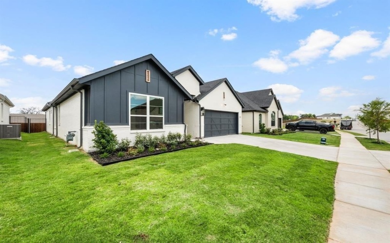 121 Kingfisher Lane, Aledo, TX 76008, 3 Bedrooms Bedrooms, ,2 BathroomsBathrooms,Residential,For Sale,121 Kingfisher Lane,0,21019580