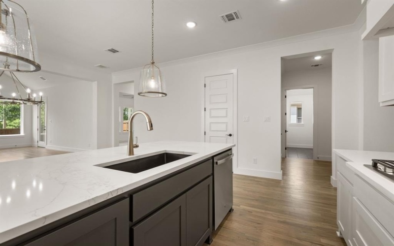 201 Kingfisher Court, Aledo, TX 76008, 3 Bedrooms Bedrooms, ,2 BathroomsBathrooms,Residential,For Sale,201 Kingfisher Court,0,21019595