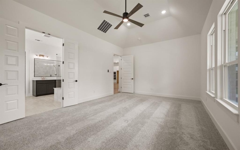 201 Kingfisher Court, Aledo, TX 76008, 3 Bedrooms Bedrooms, ,2 BathroomsBathrooms,Residential,For Sale,201 Kingfisher Court,0,21019595