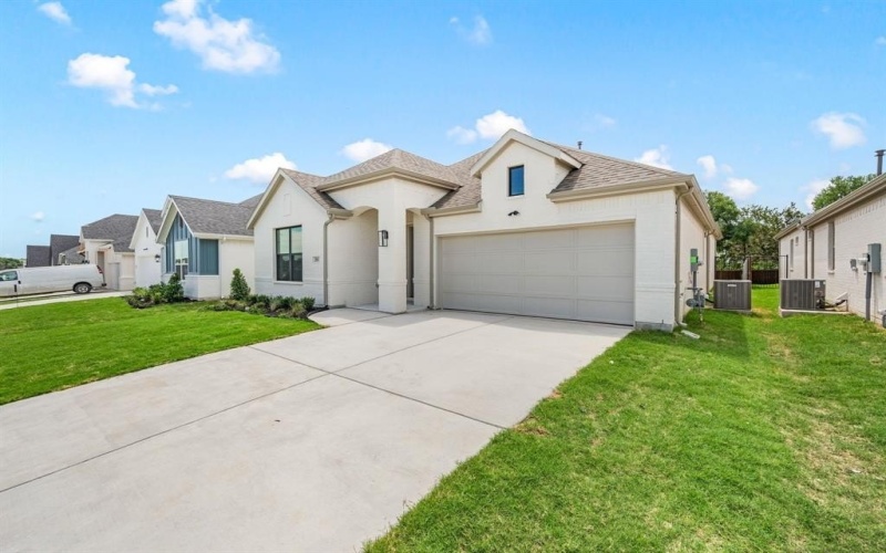 201 Kingfisher Court, Aledo, TX 76008, 3 Bedrooms Bedrooms, ,2 BathroomsBathrooms,Residential,For Sale,201 Kingfisher Court,0,21019595