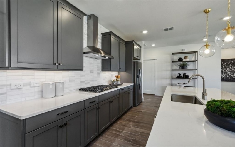 320 Cloverdale Lane, McKinney, TX 75071, 2 Bedrooms Bedrooms, ,2 BathroomsBathrooms,Residential,For Sale,320 Cloverdale Lane,0,21019608