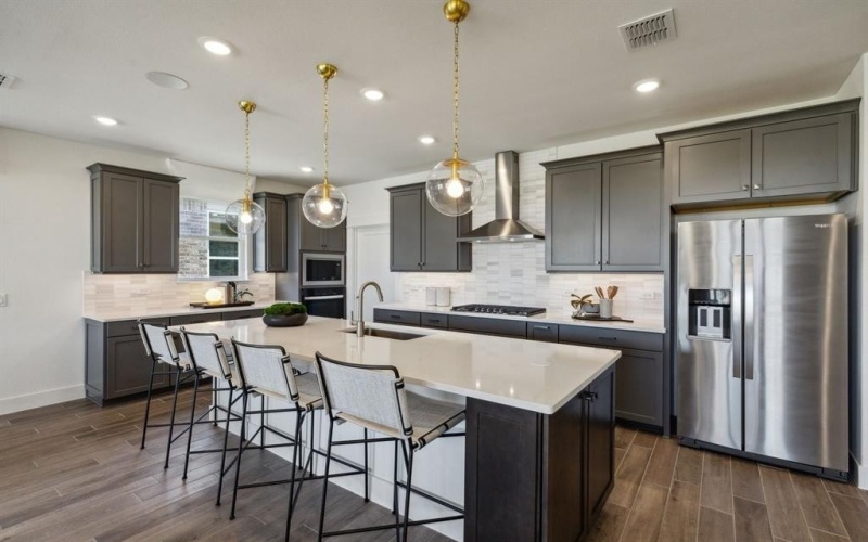 320 Cloverdale Lane, McKinney, TX 75071, 2 Bedrooms Bedrooms, ,2 BathroomsBathrooms,Residential,For Sale,320 Cloverdale Lane,0,21019608