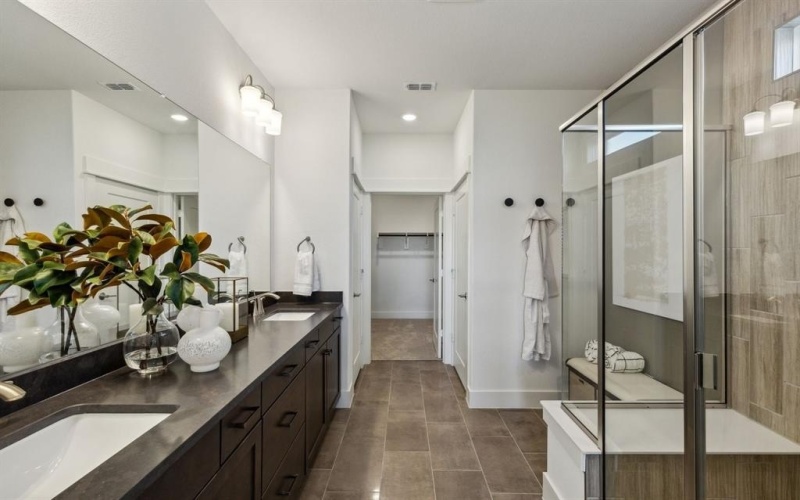 320 Cloverdale Lane, McKinney, TX 75071, 2 Bedrooms Bedrooms, ,2 BathroomsBathrooms,Residential,For Sale,320 Cloverdale Lane,0,21019608