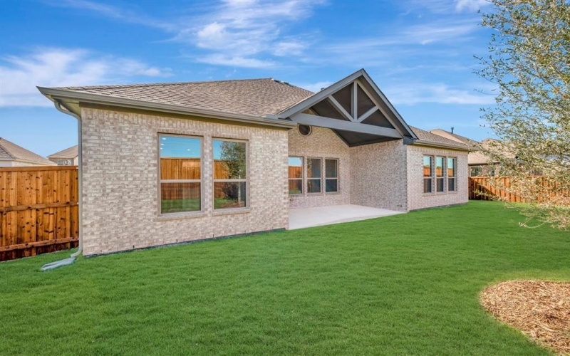 2605 Waverly Drive, Wylie, TX 75098, 4 Bedrooms Bedrooms, ,3 BathroomsBathrooms,Residential,For Sale,2605 Waverly Drive,0,21019636