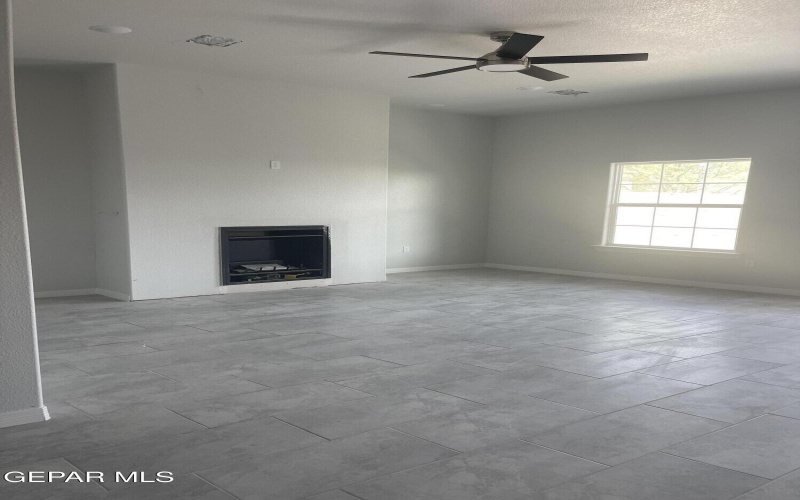 12498 PASEO AZUL Drive, El Paso, TX 79928, 3 Habitaciones Habitaciones , ,2 BañosBaños,Residential,En Venta,12498 PASEO AZUL Drive,915423