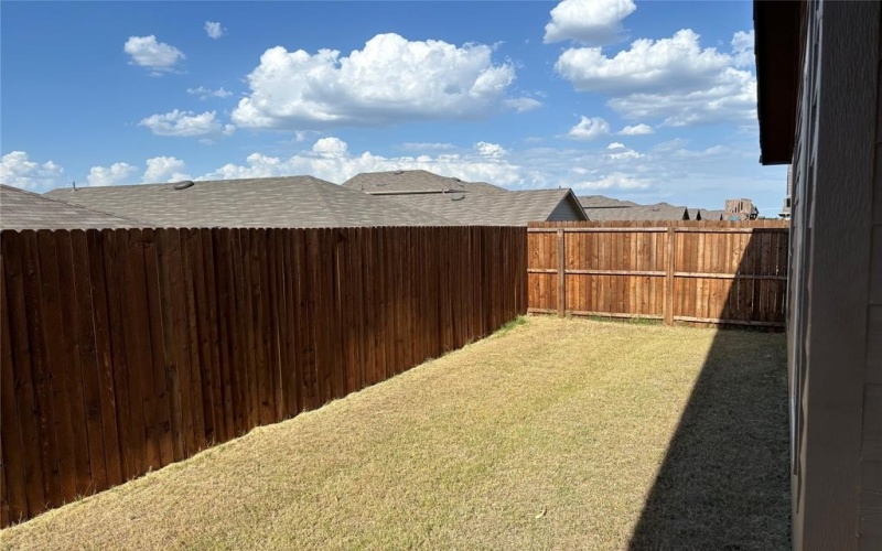 803 Trough, Josephine, TX 75189, 3 Habitaciones Habitaciones , ,2 BañosBaños,Residential,En Venta,803 Trough,21019666