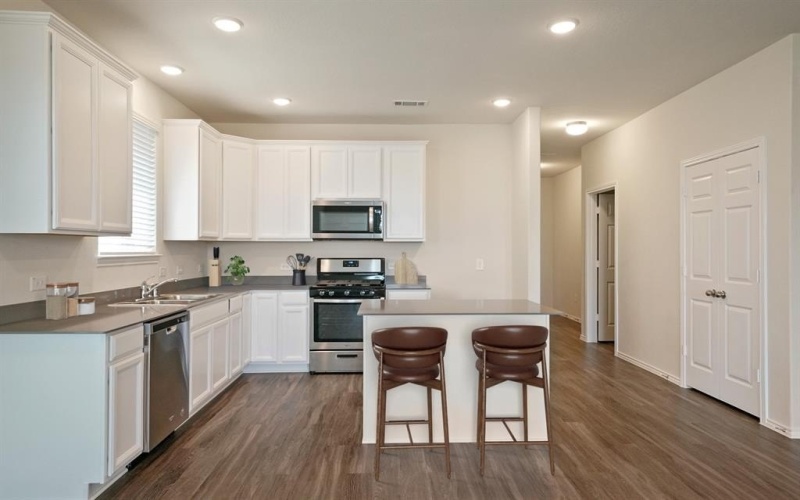 2716 Pecan Park Drive, Denton, TX 76208, 3 Bedrooms Bedrooms, ,2 BathroomsBathrooms,Residential,For Sale,2716 Pecan Park Drive,0,21019725