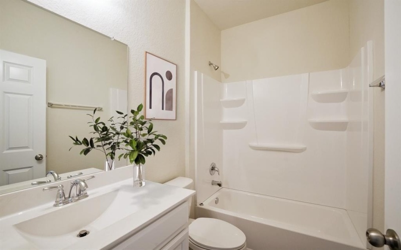 2716 Pecan Park Drive, Denton, TX 76208, 3 Bedrooms Bedrooms, ,2 BathroomsBathrooms,Residential,For Sale,2716 Pecan Park Drive,0,21019725