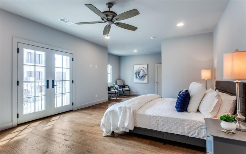 74 Cortes Drive, Westlake, TX 76262, 4 Bedrooms Bedrooms, ,5 BathroomsBathrooms,Residential,For Sale,74 Cortes Drive,0,21019771