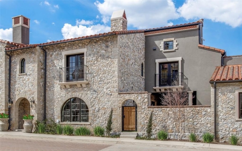 74 Cortes Drive, Westlake, TX 76262, 4 Bedrooms Bedrooms, ,5 BathroomsBathrooms,Residential,For Sale,74 Cortes Drive,0,21019771