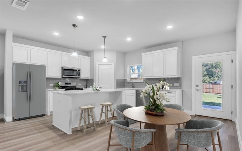 121 W Morton Street, Denison, TX 75021, 3 Bedrooms Bedrooms, ,2 BathroomsBathrooms,Residential,For Sale,121 W Morton Street,21019792