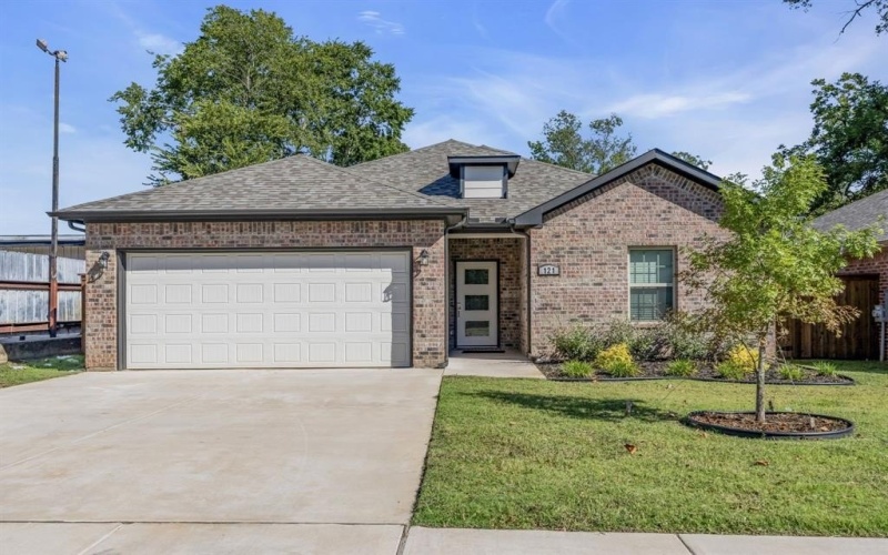 121 W Morton Street, Denison, TX 75021, 3 Bedrooms Bedrooms, ,2 BathroomsBathrooms,Residential,For Sale,121 W Morton Street,21019792
