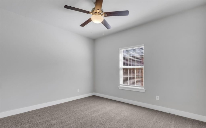 121 W Morton Street, Denison, TX 75021, 3 Bedrooms Bedrooms, ,2 BathroomsBathrooms,Residential,For Sale,121 W Morton Street,21019792