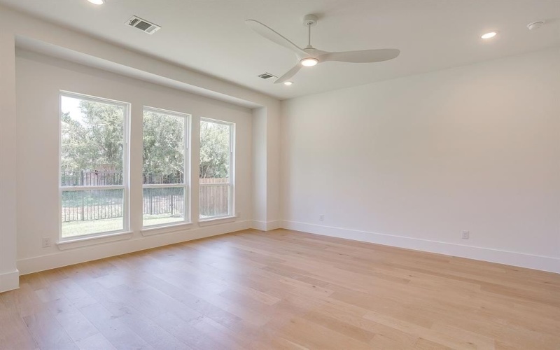 8504 Lacey Road, North Richland Hills, TX 76182, 5 Bedrooms Bedrooms, ,5 BathroomsBathrooms,Residential,For Sale,8504 Lacey Road,21019874