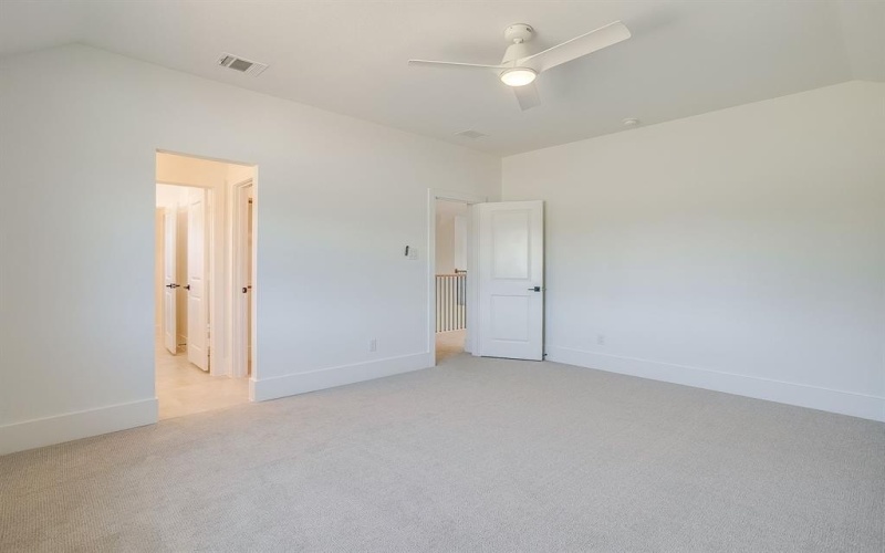 8504 Lacey Road, North Richland Hills, TX 76182, 5 Bedrooms Bedrooms, ,5 BathroomsBathrooms,Residential,For Sale,8504 Lacey Road,21019874