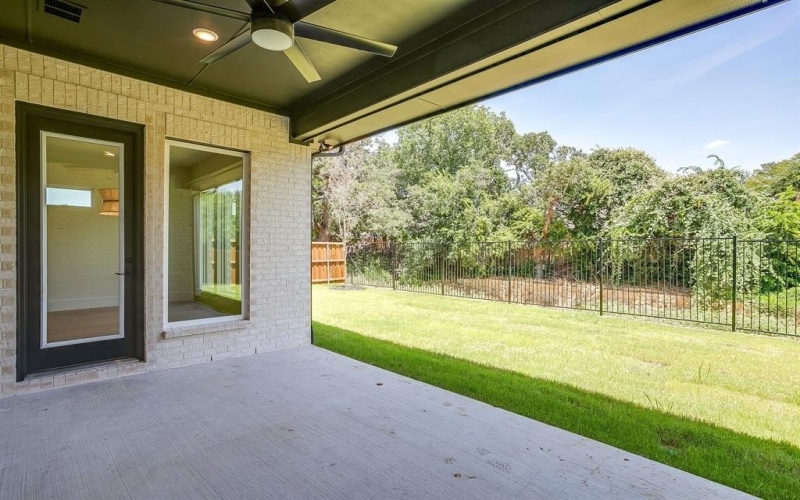 8504 Lacey Road, North Richland Hills, TX 76182, 5 Bedrooms Bedrooms, ,5 BathroomsBathrooms,Residential,For Sale,8504 Lacey Road,21019874