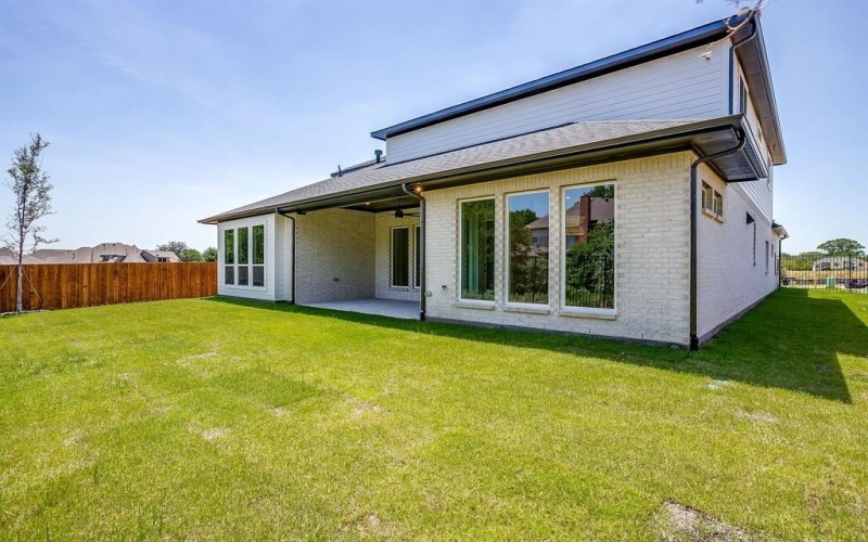 8504 Lacey Road, North Richland Hills, TX 76182, 5 Bedrooms Bedrooms, ,5 BathroomsBathrooms,Residential,For Sale,8504 Lacey Road,21019874