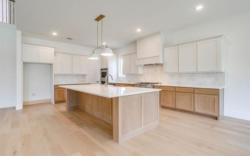 8504 Lacey Road, North Richland Hills, TX 76182, 5 Bedrooms Bedrooms, ,5 BathroomsBathrooms,Residential,For Sale,8504 Lacey Road,21019874