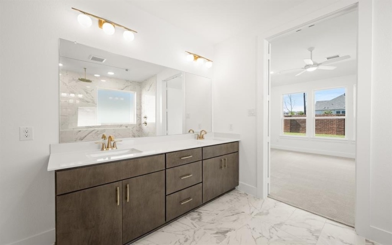 713 Bluestem, Mansfield, TX 76063, 3 Habitaciones Habitaciones , ,2 BañosBaños,Residential,En Venta,713 Bluestem,0,21019892