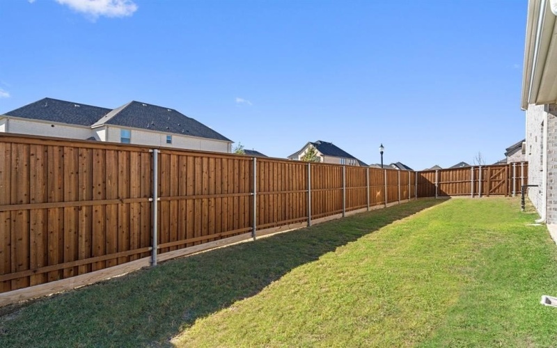 2073 Barx Drive, Little Elm, TX 75068, 4 Bedrooms Bedrooms, ,3 BathroomsBathrooms,Residential,For Sale,2073 Barx Drive,0,21019944