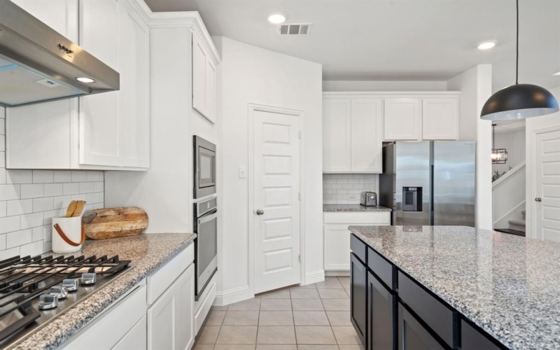 2073 Barx Drive, Little Elm, TX 75068, 4 Bedrooms Bedrooms, ,3 BathroomsBathrooms,Residential,For Sale,2073 Barx Drive,0,21019944