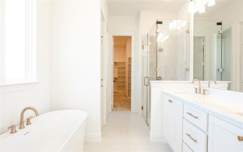 427 Wingtail Drive, Aledo, TX 76008, 4 Bedrooms Bedrooms, ,3 BathroomsBathrooms,Residential,For Sale,427 Wingtail Drive,0,21020006