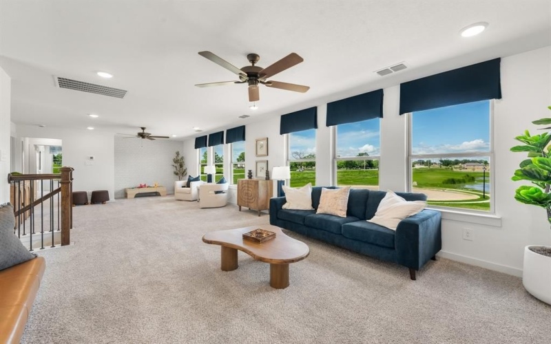 1624 Edgeway, Aubrey, TX 76227, 4 Bedrooms Bedrooms, ,2 BathroomsBathrooms,Residential,For Sale,1624 Edgeway,0,21020200