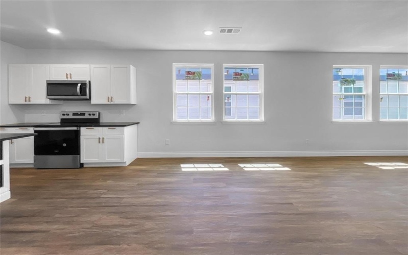 4606 Canal Street, Dallas, TX 75210, 3 Bedrooms Bedrooms, ,2 BathroomsBathrooms,Residential,For Sale,4606 Canal Street,21020277