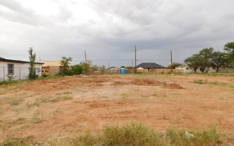 310 S Lincoln Street, Midland, TX 79701, 3 Bedrooms Bedrooms, ,2 BathroomsBathrooms,Residential,For Sale,310 S Lincoln Street,50084278