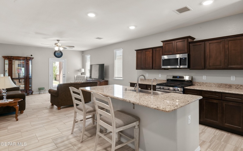5805 Kobe Bryant Street, El Paso, TX 79924, 3 Bedrooms Bedrooms, ,1 BathroomBathrooms,Residential,For Sale,5805 Kobe Bryant Street,0,927241