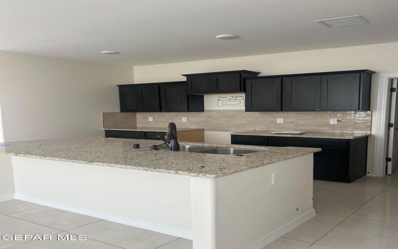 12848 Star Gaze Avenue, El Paso, TX 79928, 4 Bedrooms Bedrooms, ,1 BathroomBathrooms,Residential,For Sale,12848 Star Gaze Avenue,927606