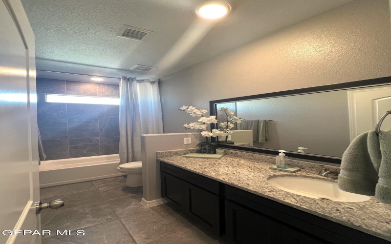 12809 de La Rosa Avenue, El Paso, TX 79928, 4 Bedrooms Bedrooms, ,1 BathroomBathrooms,Residential,For Sale,12809 de La Rosa Avenue,927607