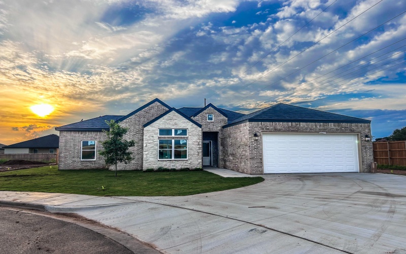 14411 Kenosha Drive, Lubbock, TX 79423, 4 Bedrooms Bedrooms, ,3 BathroomsBathrooms,Residential,For Sale,14411 Kenosha Drive,202558640
