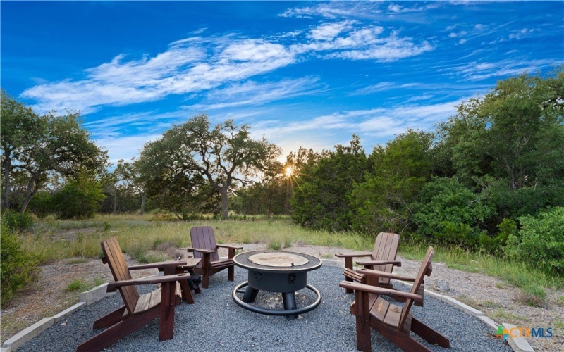 300-c Windmill Cove, Wimberley, TX 78676, 4 Habitaciones Habitaciones , ,3 BañosBaños,Residential,En Venta,300-c Windmill Cove,583610