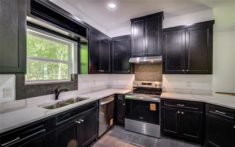 1208 Rosemary Street, Greenville, TX 75401, 3 Habitaciones Habitaciones , ,2 BañosBaños,Residential,En Venta,1208 Rosemary Street,21019319