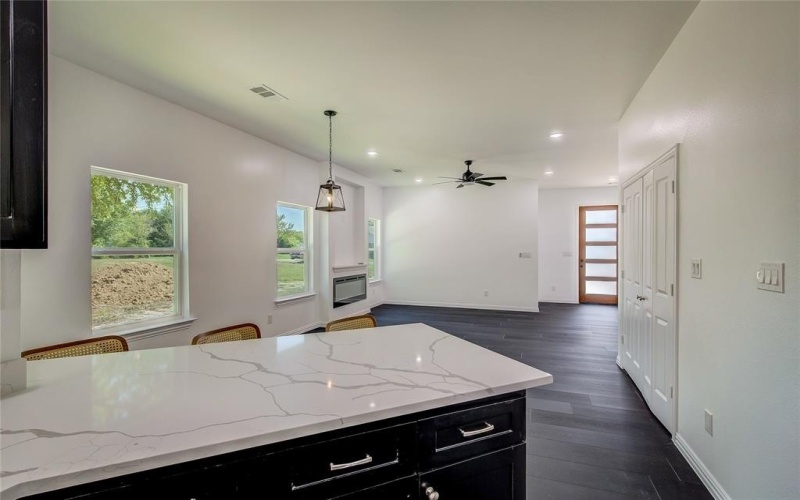 1208 Rosemary Street, Greenville, TX 75401, 3 Habitaciones Habitaciones , ,2 BañosBaños,Residential,En Venta,1208 Rosemary Street,21019319