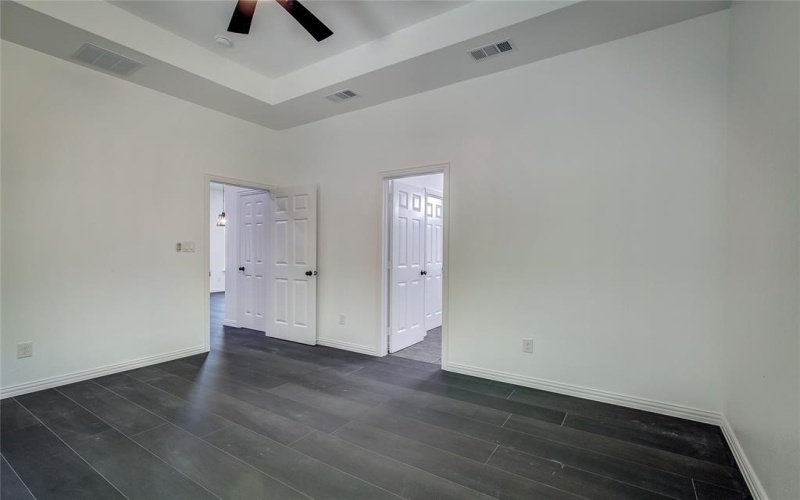 1208 Rosemary Street, Greenville, TX 75401, 3 Habitaciones Habitaciones , ,2 BañosBaños,Residential,En Venta,1208 Rosemary Street,21019319
