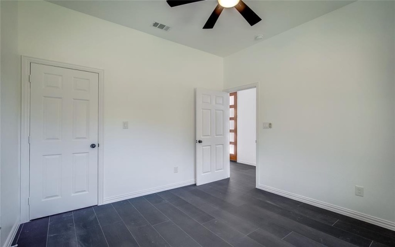 1208 Rosemary Street, Greenville, TX 75401, 3 Habitaciones Habitaciones , ,2 BañosBaños,Residential,En Venta,1208 Rosemary Street,21019319