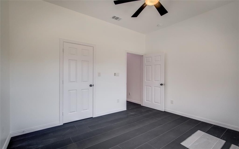 1208 Rosemary Street, Greenville, TX 75401, 3 Habitaciones Habitaciones , ,2 BañosBaños,Residential,En Venta,1208 Rosemary Street,21019319