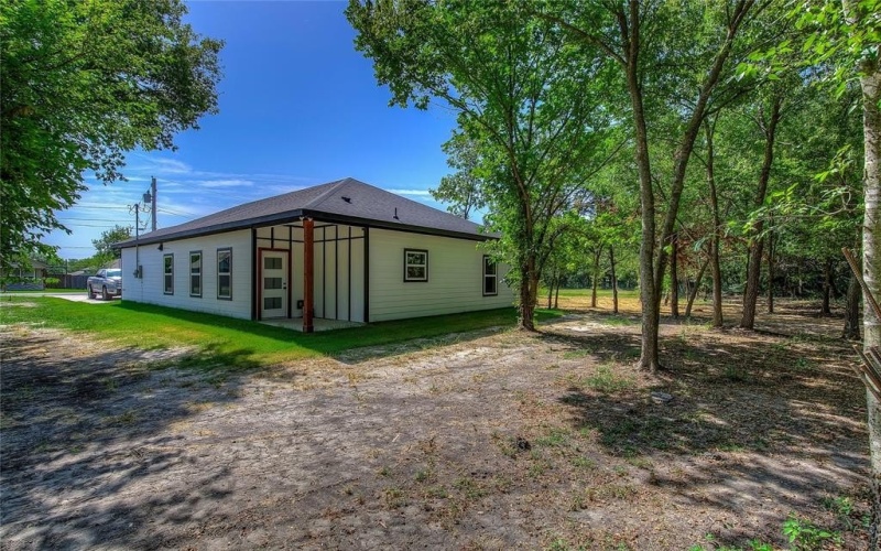 1208 Rosemary Street, Greenville, TX 75401, 3 Habitaciones Habitaciones , ,2 BañosBaños,Residential,En Venta,1208 Rosemary Street,21019319