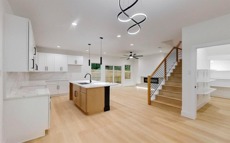 4519 Wahoo Street, Dallas, TX 75210, 3 Habitaciones Habitaciones , ,2 BañosBaños,Residential,En Venta,4519 Wahoo Street,21019420