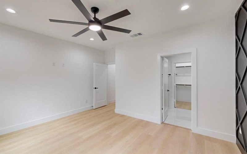 4519 Wahoo Street, Dallas, TX 75210, 3 Habitaciones Habitaciones , ,2 BañosBaños,Residential,En Venta,4519 Wahoo Street,21019420