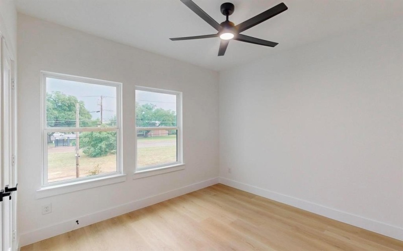 4519 Wahoo Street, Dallas, TX 75210, 3 Habitaciones Habitaciones , ,2 BañosBaños,Residential,En Venta,4519 Wahoo Street,21019420