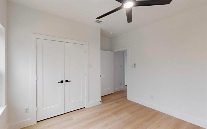 4519 Wahoo Street, Dallas, TX 75210, 3 Habitaciones Habitaciones , ,2 BañosBaños,Residential,En Venta,4519 Wahoo Street,21019420