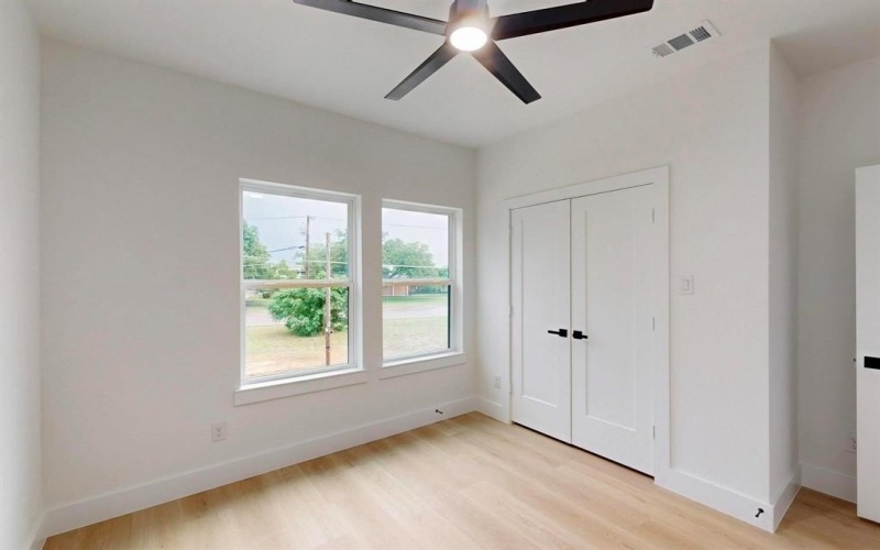 4519 Wahoo Street, Dallas, TX 75210, 3 Habitaciones Habitaciones , ,2 BañosBaños,Residential,En Venta,4519 Wahoo Street,21019420
