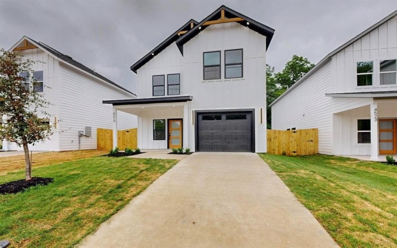 4519 Wahoo Street, Dallas, TX 75210, 3 Habitaciones Habitaciones , ,2 BañosBaños,Residential,En Venta,4519 Wahoo Street,21019420