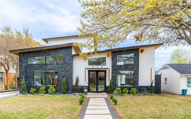 528 Bondstone Drive, Dallas, TX 75218, 5 Bedrooms Bedrooms, ,6 BathroomsBathrooms,Residential,For Sale,528 Bondstone Drive,21020324