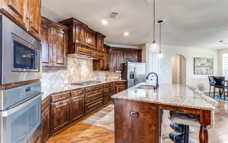 2490 Stonybrook Drive, Prosper, TX 75078, 5 Bedrooms Bedrooms, ,5 BathroomsBathrooms,Residential,For Sale,2490 Stonybrook Drive,21020713
