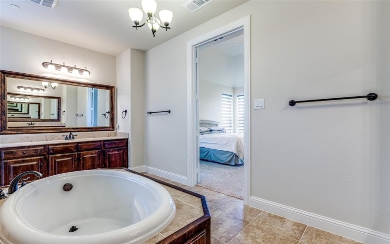 2490 Stonybrook Drive, Prosper, TX 75078, 5 Bedrooms Bedrooms, ,5 BathroomsBathrooms,Residential,For Sale,2490 Stonybrook Drive,21020713